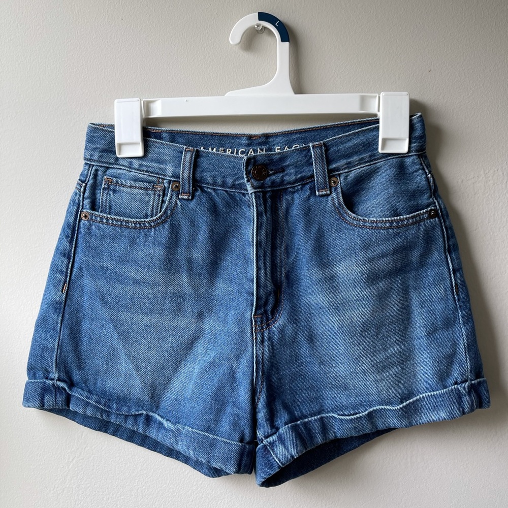 American Eagle High Wasted Jeans Shorts